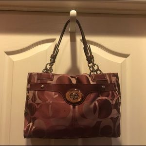 COACH F17140 PENELOPE OP ART TURN LOCK BAG